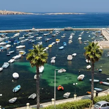 Lotusescape Modern Apartment, 7 Minutes Walk To Promenade St Pauls Bay