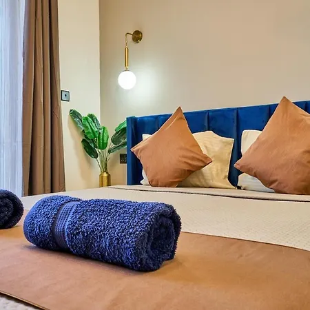 Lotusescape Modern Apartment, 7 Minutes Walk To Promenade St Pauls Bay