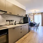 Lotusescape Modern Apartment, 7 Minutes Walk To Promenade St Pauls Bay Apartment St. Paul's Bay