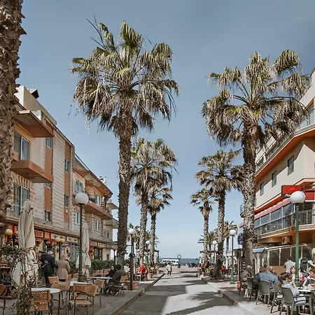 Lotusescape Modern Apartment, 7 Minutes Walk To Promenade St Pauls Bay 세인트폴스베이