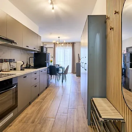 아파트 Lotusescape Modern Apartment, 7 Minutes Walk To Promenade St Pauls Bay