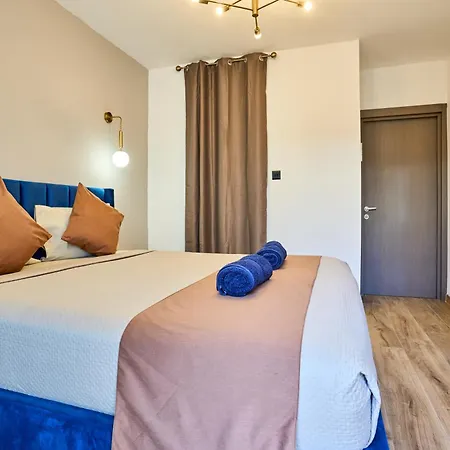 Lotusescape Modern Apartment, 7 Minutes Walk To Promenade St Pauls Bay Apartment