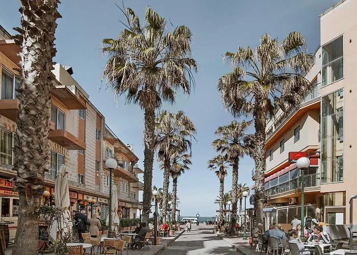 Lotusescape Modern Apartment, 7 Minutes Walk To Promenade St Pauls Bay St. Paul's Bay